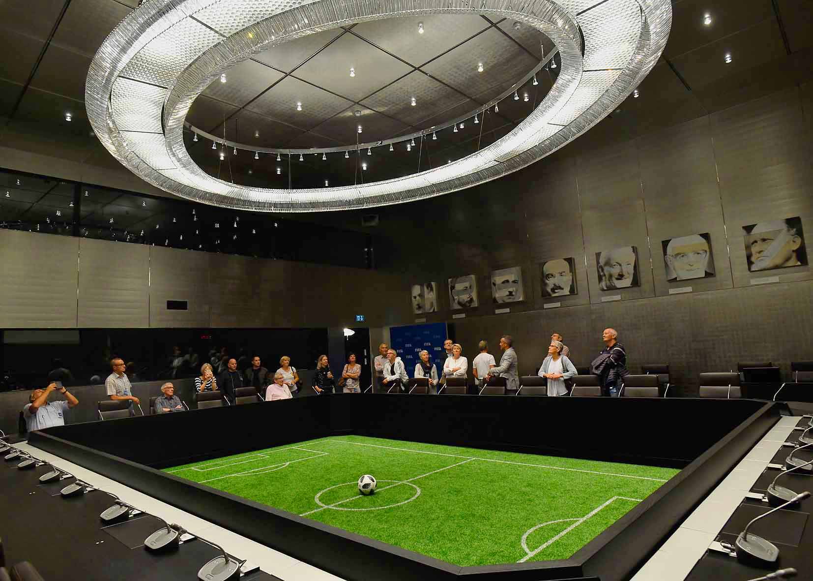 1003_FIFA_Besuch